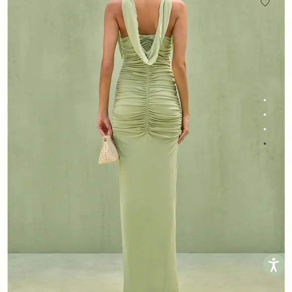 Charlene Gown in Maia - Green - Picture 7 of 8